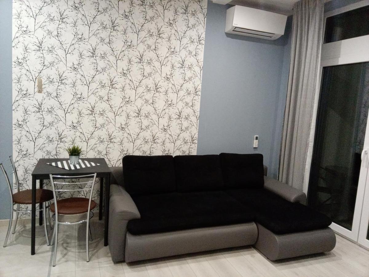 Roza- Lotnisko Apartment Wroclaw Ngoại thất bức ảnh